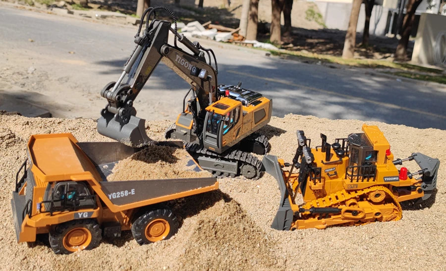 4WD RC Excavator Dump Truck Bulldozer Toy – Construction Vehicle