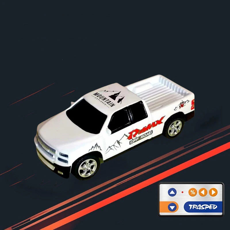 1/64 Mini RC Car 4x4 Alloy Racing Truck with Lights